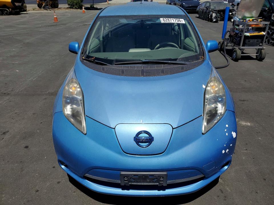 62871756 :رقم المزاد ، JN1AZ0CP2BT002016 vin ، 2011 Nissan Leaf مزاد بيع
