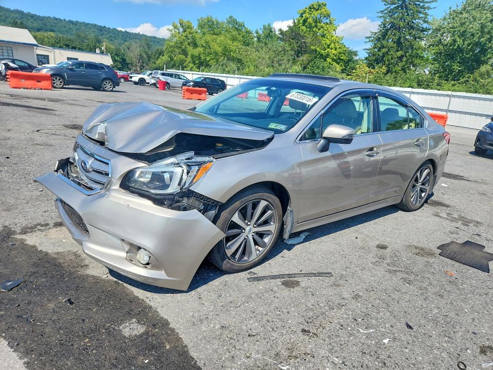 67030016 :رقم المزاد ، 4S3BNAL68F3003283 vin ، 2015 Subaru Legacy مزاد بيع