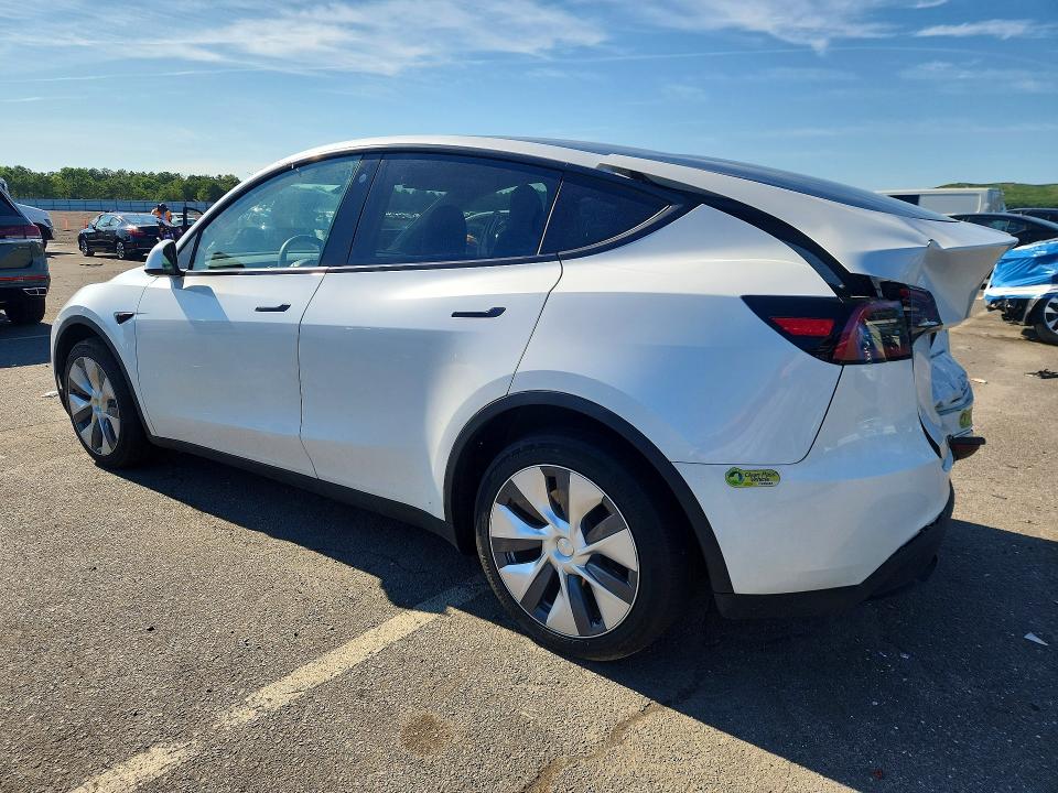 63800606 :رقم المزاد ، 7SAYGDEE9PA096314 vin ، 2023 Tesla Model Y مزاد بيع