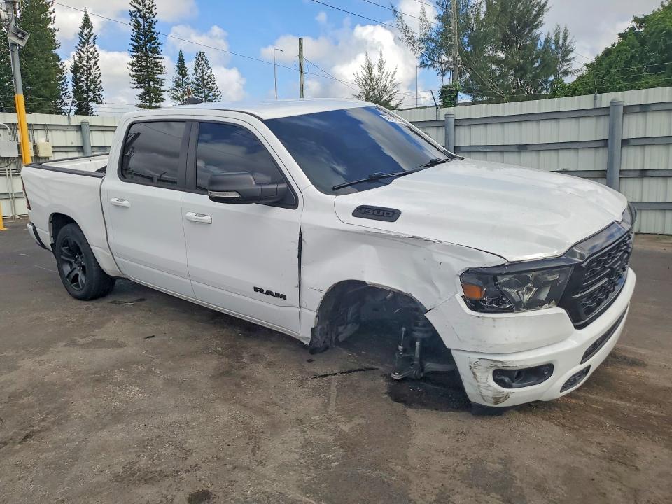 64222426 :رقم المزاد ، 1C6SRFFTXNN207354 vin ، 2022 Ram 1500 مزاد بيع