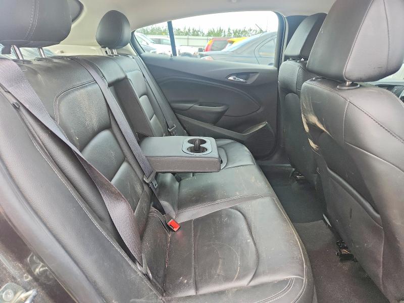 64098736 :رقم المزاد ، 3G1BF6SM1JS651893 vin ، 2018 Chevrolet Cruze مزاد بيع
