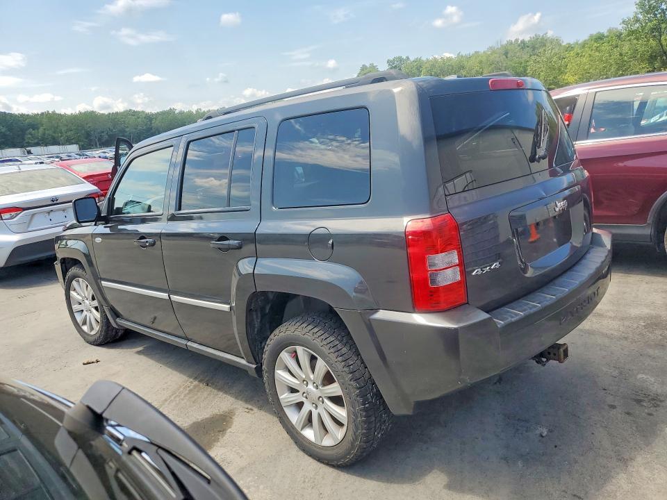 63901336 :رقم المزاد ، 1J4NF1GB1AD646539 vin ، 2010 Jeep Patriot مزاد بيع
