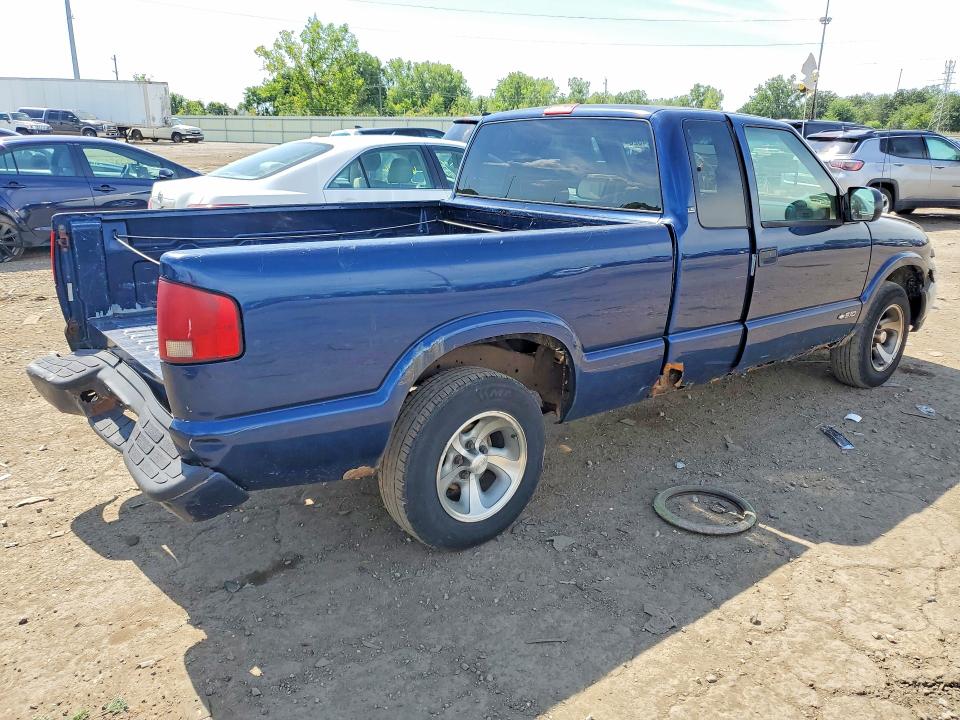 65724526 :رقم المزاد ، 1GCCS195428146952 vin ، 2002 Chevrolet S Truck مزاد بيع