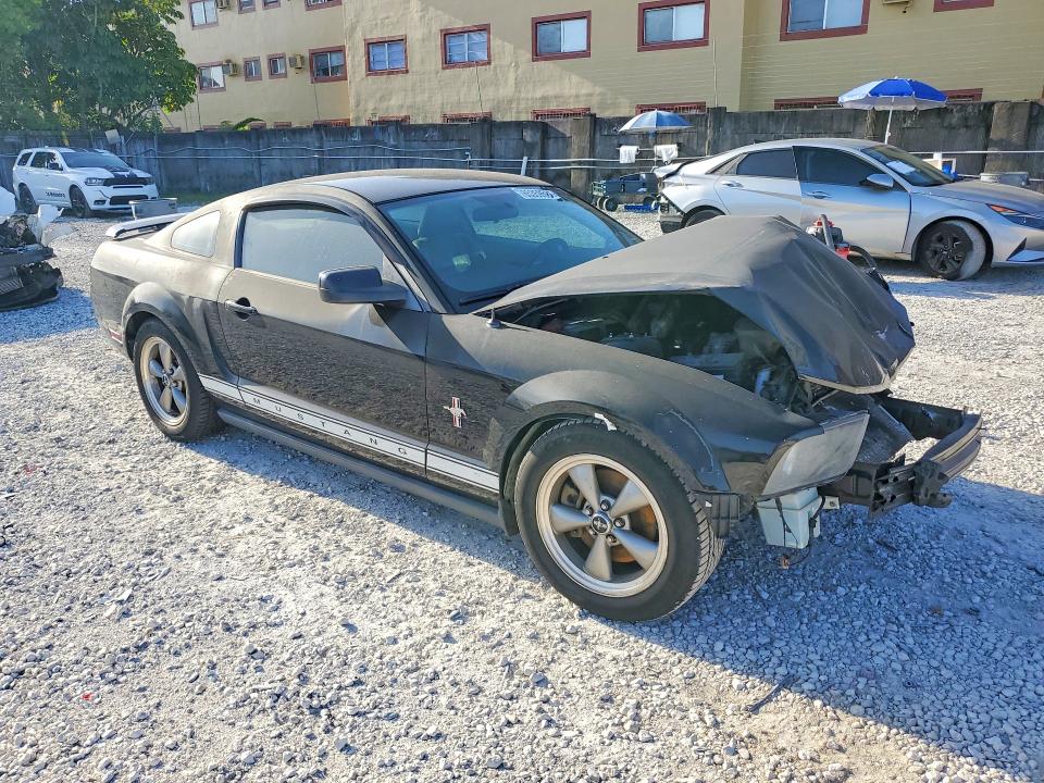Продажа на аукционе авто 2006 Ford Mustang, vin: 1ZVFT80N165222812, номер лота: 65359586