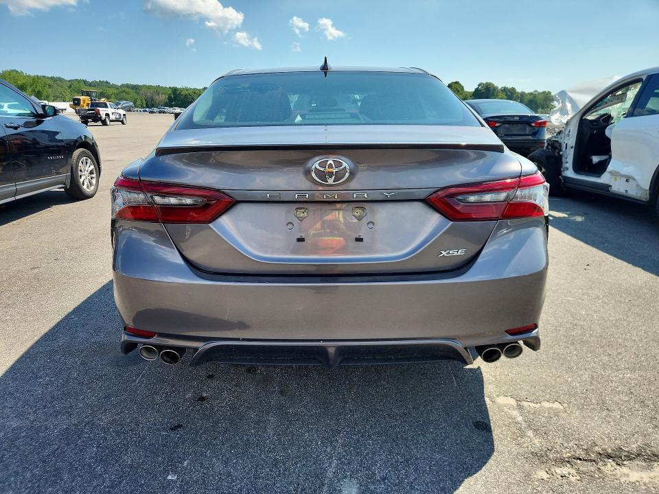 64208096 :رقم المزاد ، 4T1K61AK4RU246144 vin ، 2024 Toyota Camry مزاد بيع