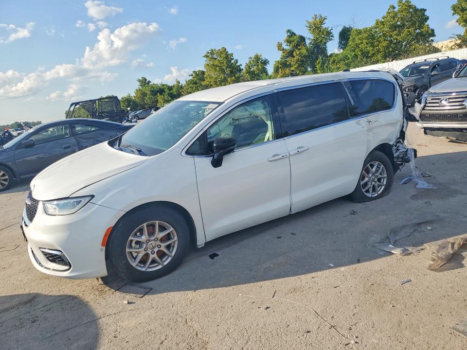 Продажа на аукционе авто 2024 Chrysler Pacifica, vin: 2C4RC1BG4RR110258, номер лота: 66885516