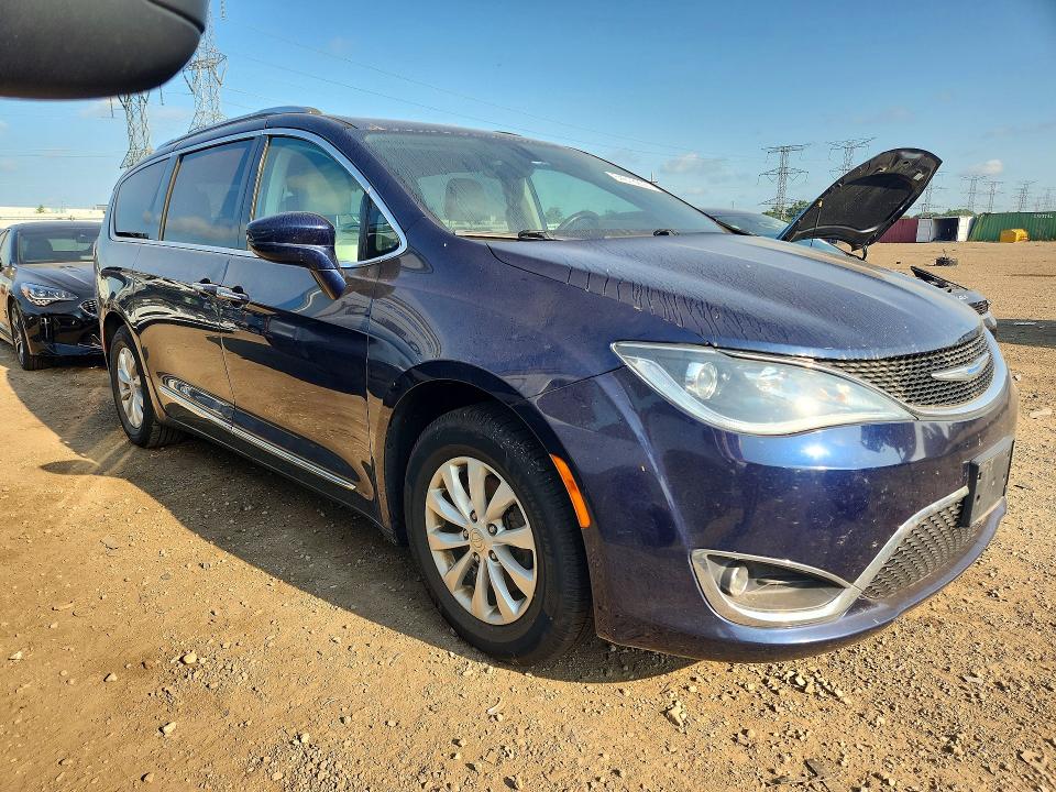 Aukcja sprzedaży 2018 Chrysler Pacifica, vin: 2C4RC1BGXJR309674, numer aukcji: 64318236