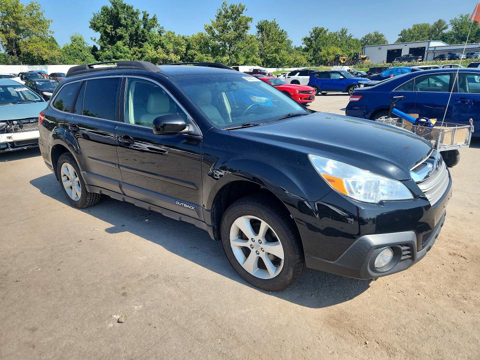2014 Subaru Outback მანქანა იყიდება აუქციონზე, vin: 4S4BRCDC9E3302411, აუქციონის ნომერი: 65956736