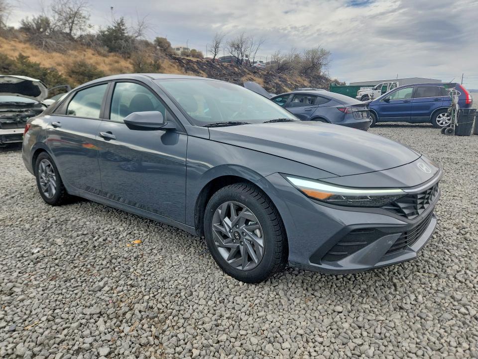 2026 Hyundai Elantra Hybrid მანქანა იყიდება აუქციონზე, vin: KMHLM4DJXTU183198, აუქციონის ნომერი: 65942916