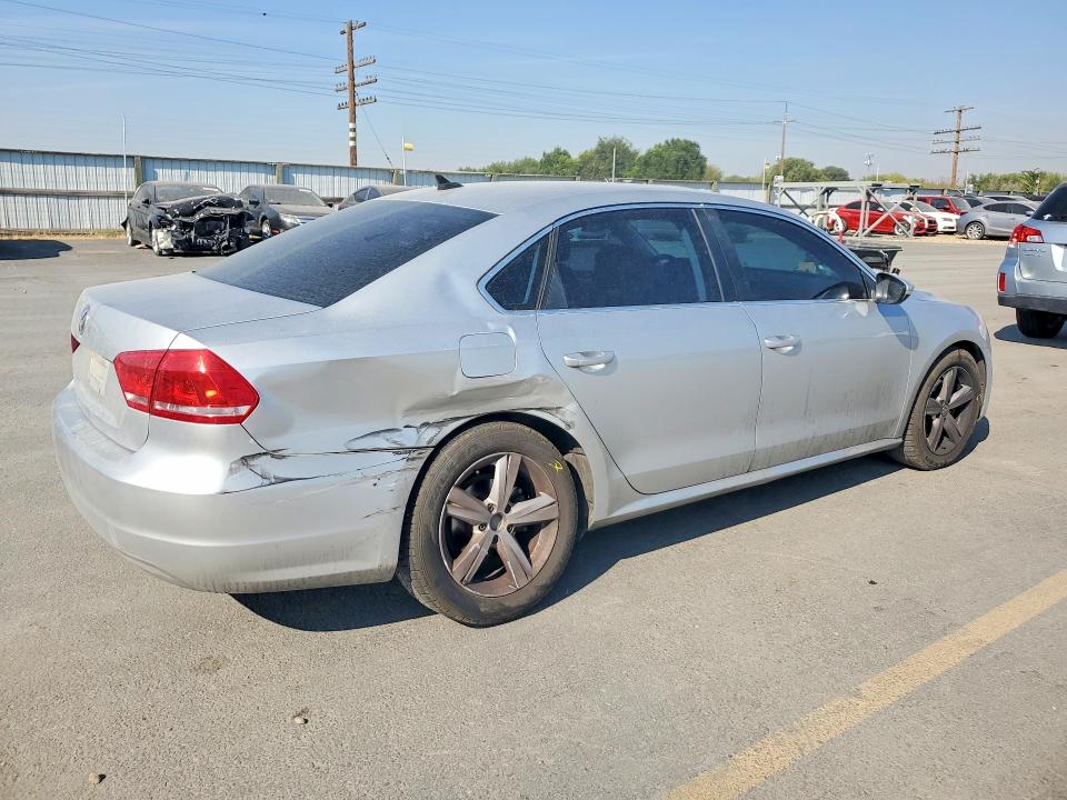 Продаж на аукціоні авто 2012 Volkswagen Passat, vin: 1VWBH7A35CC026208, номер лоту: 65060196