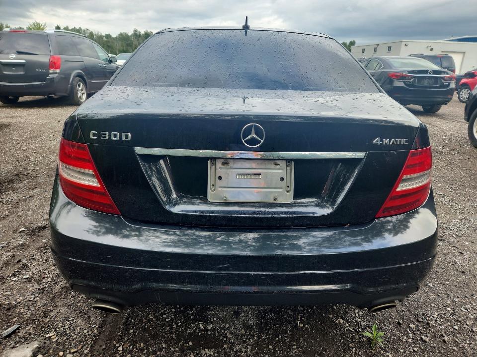 Продажа на аукционе авто 2013 Mercedes-benz C, vin: WDDGF8AB7DA772240, номер лота: 62787826