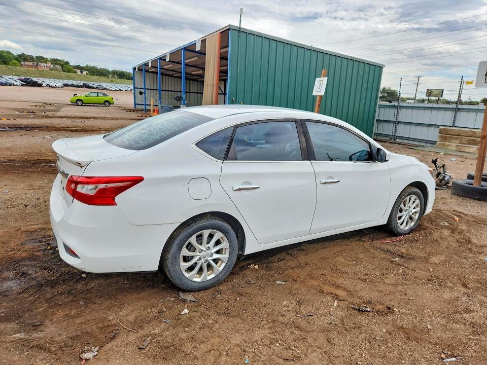 67377186 :رقم المزاد ، 3N1AB7AP5HY263351 vin ، 2017 Nissan Sentra مزاد بيع