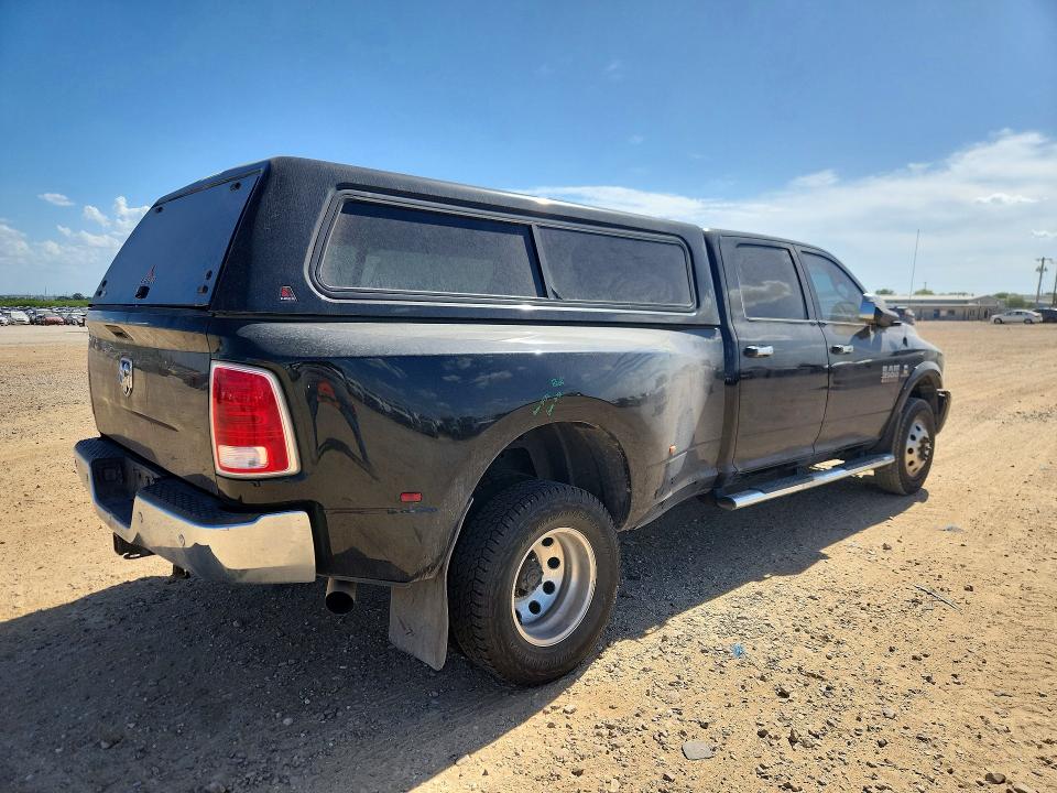 64131346 :رقم المزاد ، 3C63RRJL1GG327956 vin ، 2016 Ram 3500 مزاد بيع