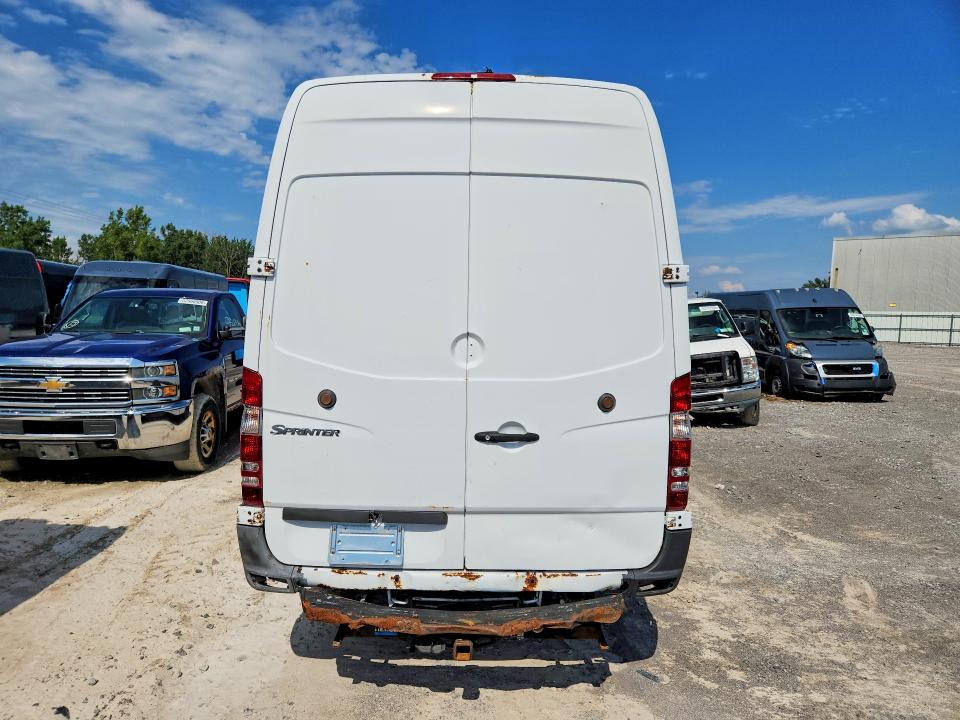 64439986 :رقم المزاد ، WD3PF1CC9D5754221 vin ، 2013 Mercedes-benz Sprinter مزاد بيع