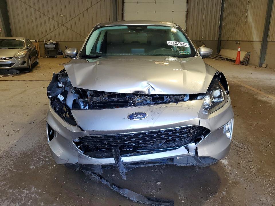 Продажа на аукционе авто 2022 Ford Escape, vin: 1FMCU9H66NUA57281, номер лота: 65631666