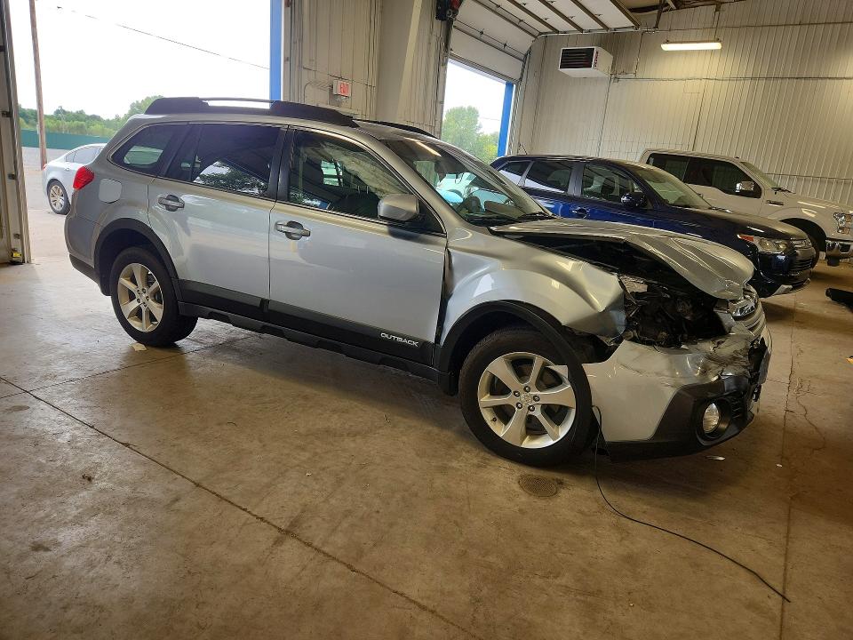 2014 Subaru Outback მანქანა იყიდება აუქციონზე, vin: 4S4BRBLC6E3270240, აუქციონის ნომერი: 66971596