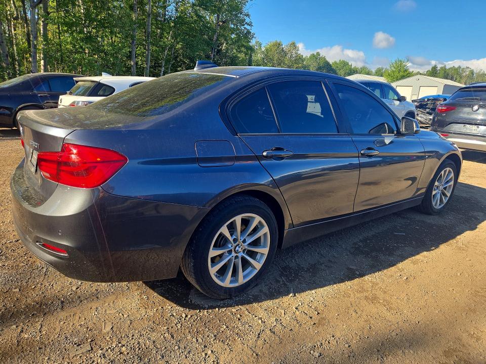Продажа на аукционе авто 2016 Bmw 320, vin: WBA8E1G55GNU10900, номер лота: 64947306