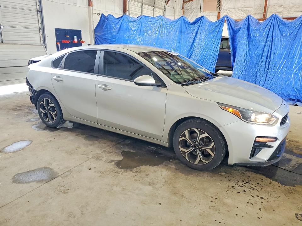 2021 Kia Forte მანქანა იყიდება აუქციონზე, vin: 3KPF24AD1ME277508, აუქციონის ნომერი: 65522806