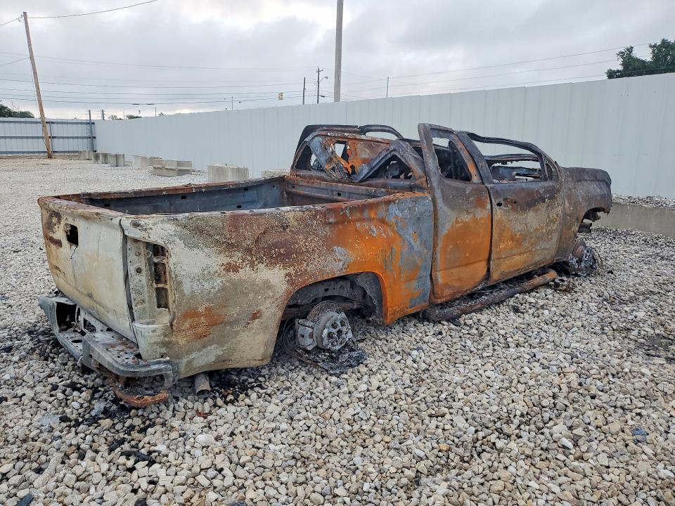 64182906 :رقم المزاد ، 1GTH6CEN0J1127253 vin ، 2018 Gmc Canyon مزاد بيع