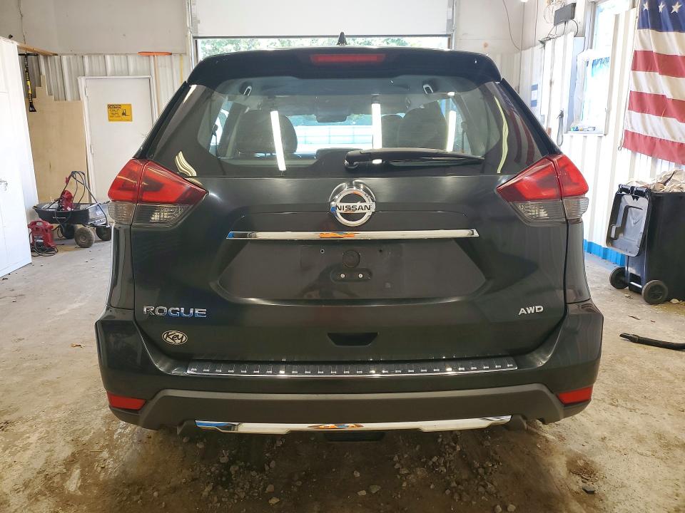 62241936 :رقم المزاد ، KNMAT2MV1JP549339 vin ، 2018 Nissan Rogue مزاد بيع