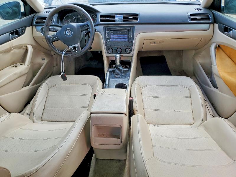 2015 Volkswagen Passat მანქანა იყიდება აუქციონზე, vin: 1VWAS7A33FC121142, აუქციონის ნომერი: 64461936