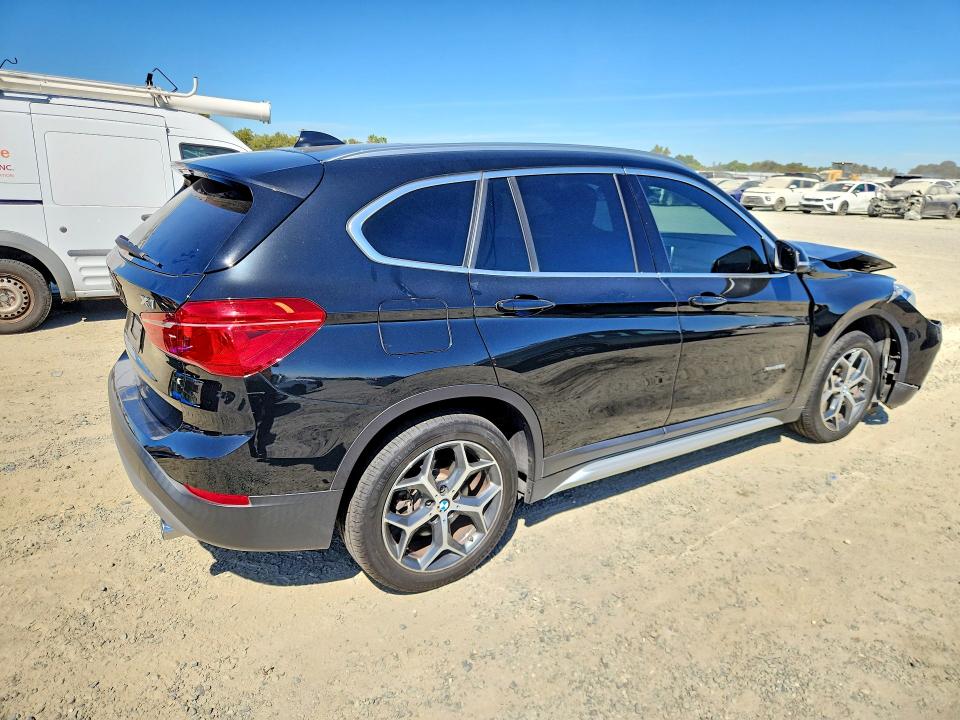 Продаж на аукціоні авто 2018 Bmw X1, vin: WBXHT3C36J5K27864, номер лоту: 66806416