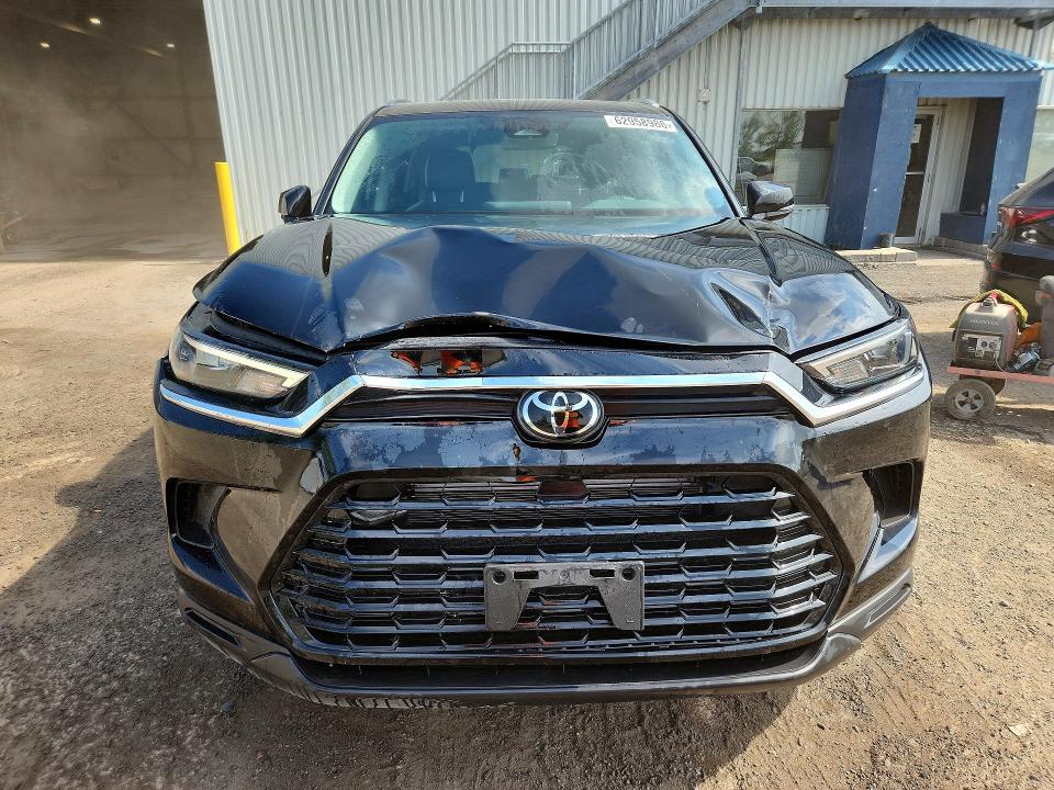 2024 Toyota Grand Highlander Hybrid მანქანა იყიდება აუქციონზე, vin: 5TDACAB53RS021686, აუქციონის ნომერი: 62958986