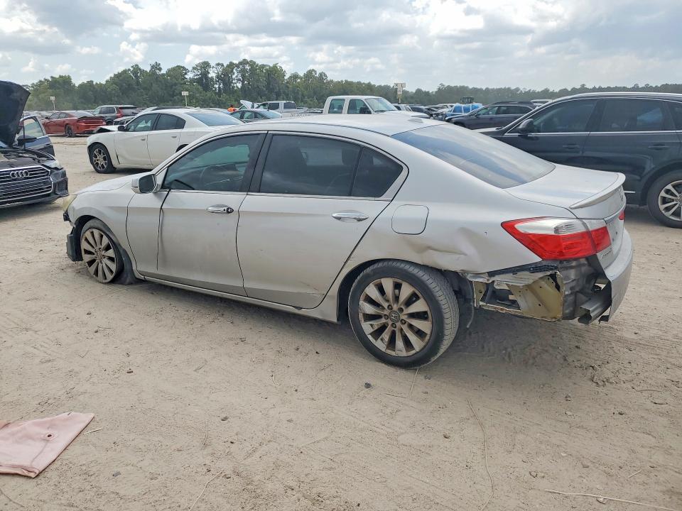 2013 Honda Accord მანქანა იყიდება აუქციონზე, vin: 1HGCR2F85DA033556, აუქციონის ნომერი: 62789846