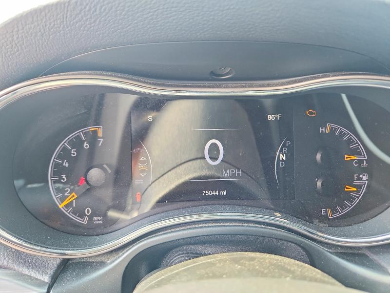 Продаж на аукціоні авто 2019 Jeep Grand Cherokee, vin: 1C4RJFAGXKC785857, номер лоту: 63576046