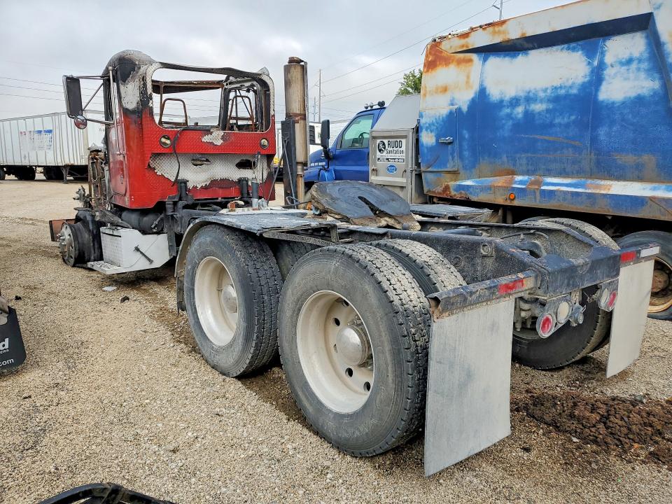 1999 Peterbilt 378 მანქანა იყიდება აუქციონზე, vin: 1XPFDU9X4XN477483, აუქციონის ნომერი: 63557446