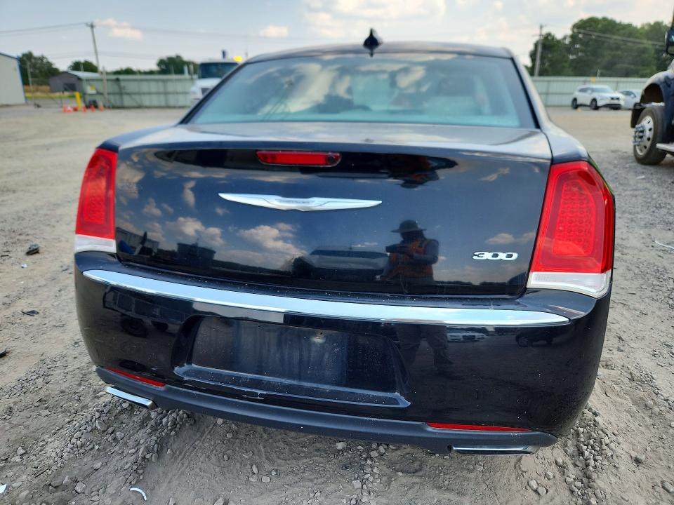 Aukcja sprzedaży 2015 Chrysler 300, vin: 2C3CCAAG0FH807715, numer aukcji: 64262416