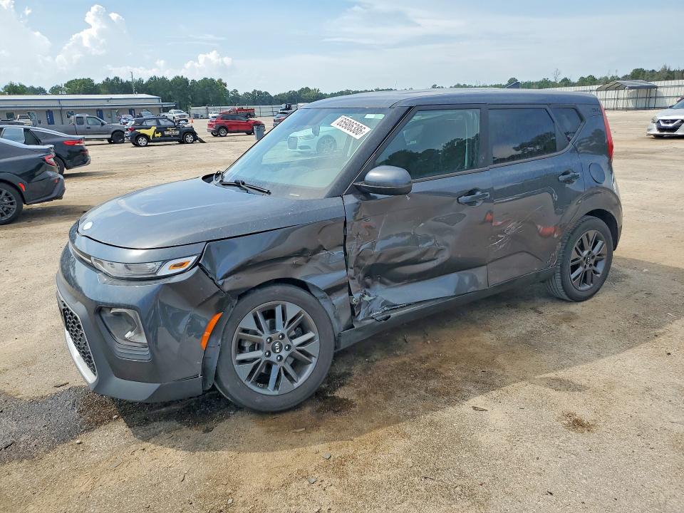 65986386 :رقم المزاد ، KNDJ23AUXM7794715 vin ، 2021 Kia Soul مزاد بيع