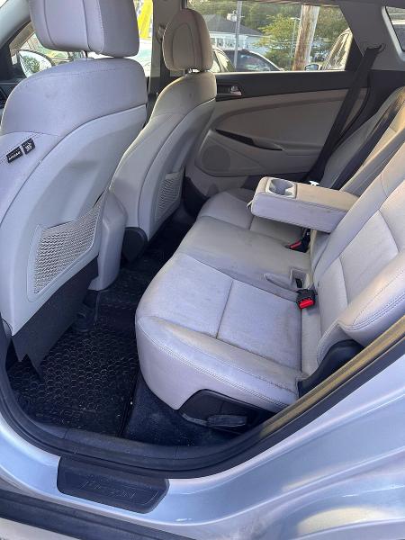 Продаж на аукціоні авто 2018 Hyundai Tucson, vin: KM8J3CA49JU676774, номер лоту: 65408436