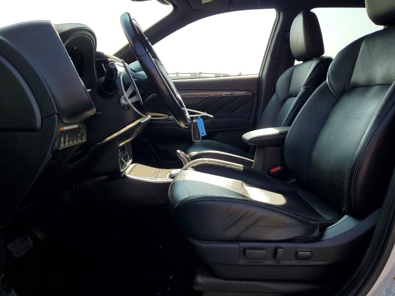 63291326 :رقم المزاد ، JA4J2VA7XNZ027503 vin ، 2022 Mitsubishi Outlander مزاد بيع