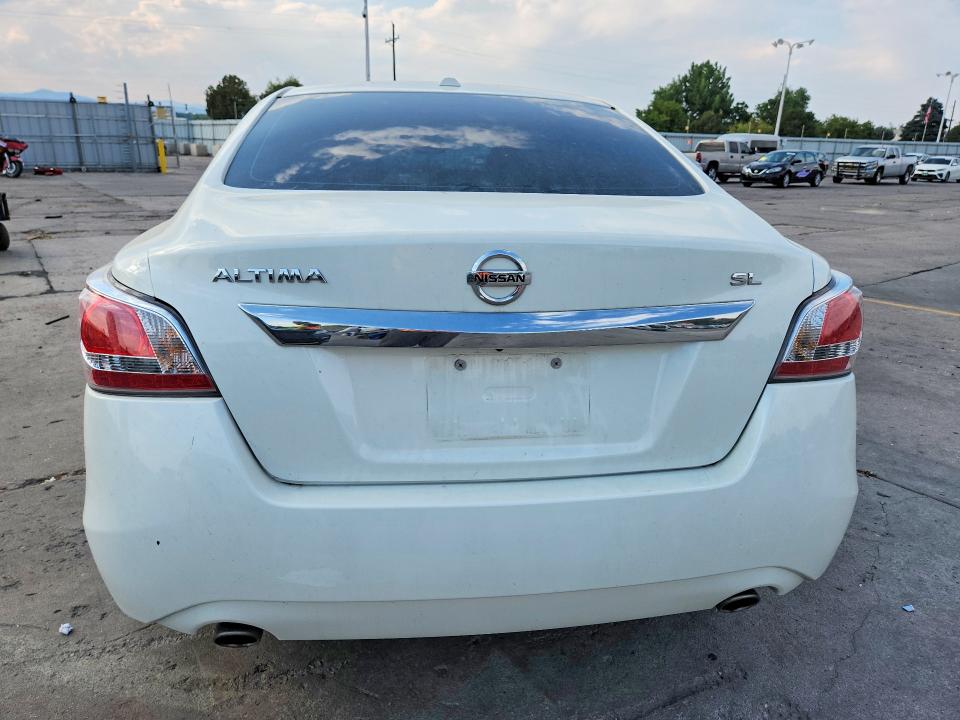 Продажа на аукционе авто 2015 Nissan Altima, vin: 1N4AL3AP4FC592914, номер лота: 64331626