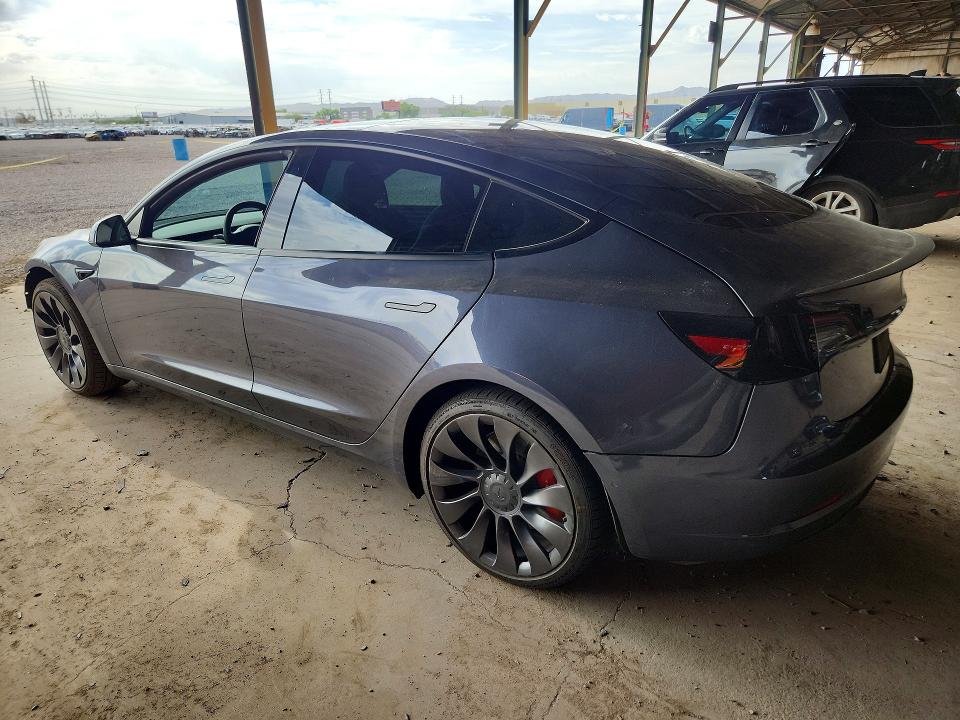 65924936 :رقم المزاد ، 5YJ3E1EC8NF113663 vin ، 2022 Tesla Model 3 مزاد بيع