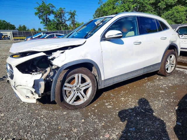 63555146 :رقم المزاد ، W1N4N4HB2MJ215405 vin ، 2021 Mercedes-benz Gla مزاد بيع