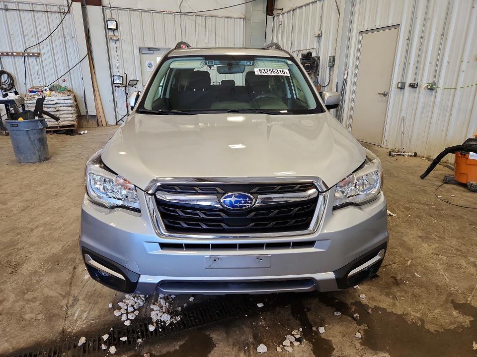 Продаж на аукціоні авто 2017 Subaru Forester, vin: JF2SJAGC8HH584450, номер лоту: 63256316