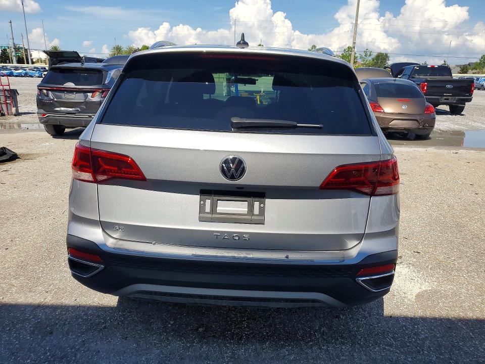 Продаж на аукціоні авто 2022 Volkswagen Taos, vin: 3VVRX7B21NM054374, номер лоту: 66123576