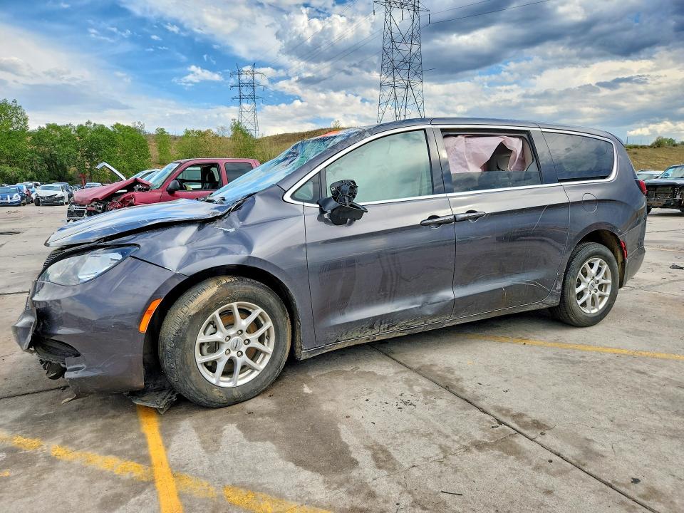 2023 Chrysler Voyager მანქანა იყიდება აუქციონზე, vin: 2C4RC1CG1PR559991, აუქციონის ნომერი: 66299676