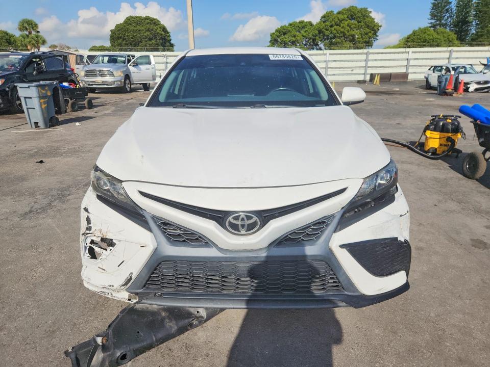 Aukcja sprzedaży 2021 Toyota Camry, vin: 4T1G11AK6MU515824, numer aukcji: 66289826
