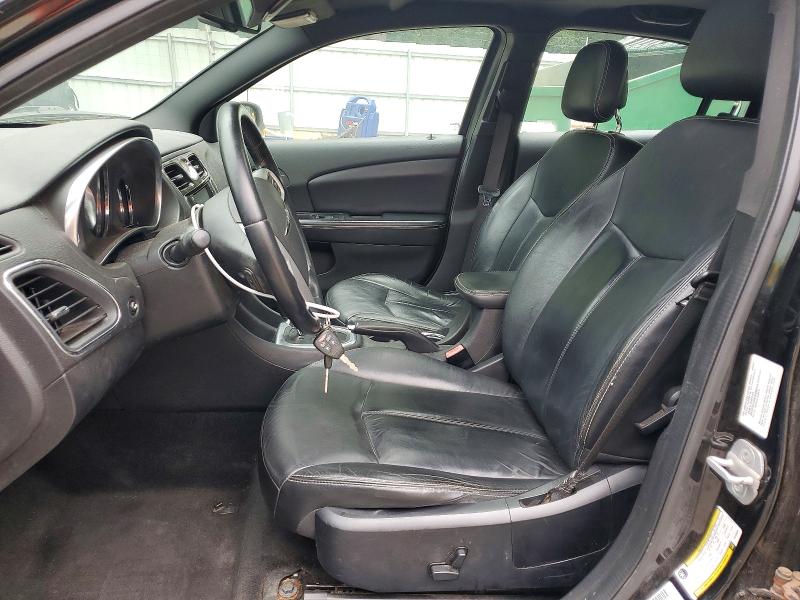 Auction sale of the 2012 Chrysler 200, vin: 1C3CCBCB2CN288869, lot number: 65803396