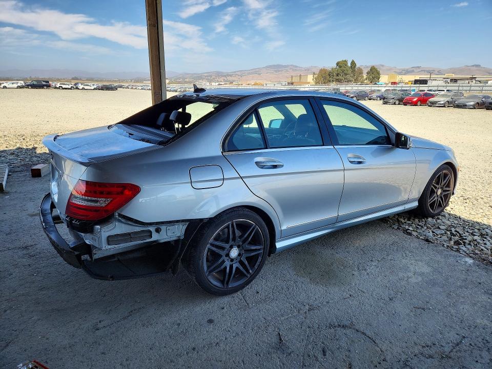 64407936 :رقم المزاد ، WDDGF4HBXDA866837 vin ، 2013 Mercedes-benz C مزاد بيع