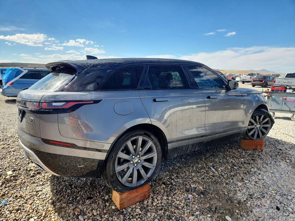 2018 Land Rover Range Rover Velar მანქანა იყიდება აუქციონზე, vin: SALYM2RV4JA717538, აუქციონის ნომერი: 65536516