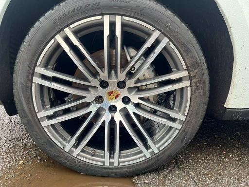 2015 Porsche Macan მანქანა იყიდება აუქციონზე, vin: WP1AB2A59FLB63160, აუქციონის ნომერი: 63898706