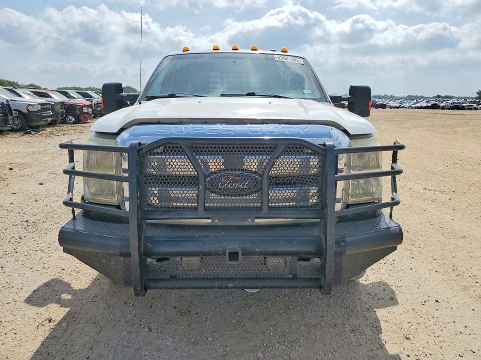 63661306 :رقم المزاد ، 1FD8W3HT6FEC70441 vin ، 2015 Ford F350 مزاد بيع