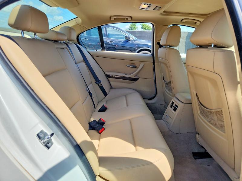 65321956 :رقم المزاد ، WBAVB13526PT00505 vin ، 2006 Bmw 325 مزاد بيع