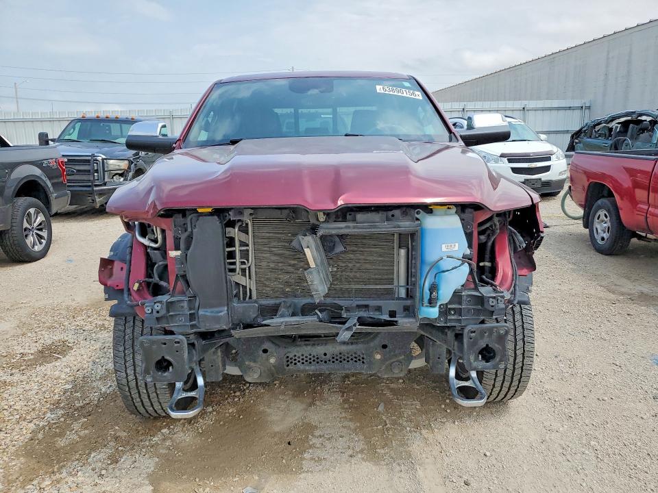 63890156 :رقم المزاد ، 1C6SRFPT8KN561450 vin ، 2019 Ram 1500 مزاد بيع