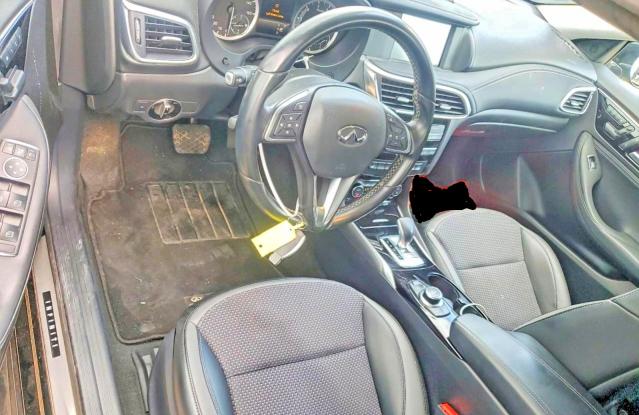 61102836 :رقم المزاد ، SJKCH5CR7KA008832 vin ، 2019 Infiniti Qx30 مزاد بيع