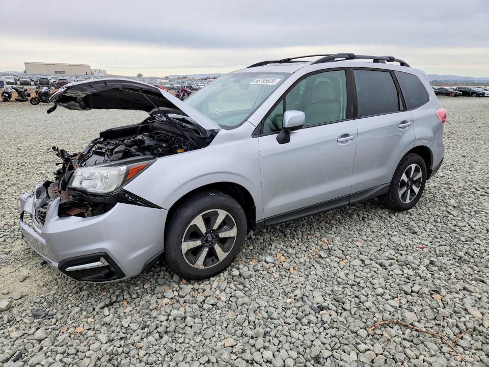 2018 Subaru Forester მანქანა იყიდება აუქციონზე, vin: JF2SJAGC0JH459108, აუქციონის ნომერი: 66785626